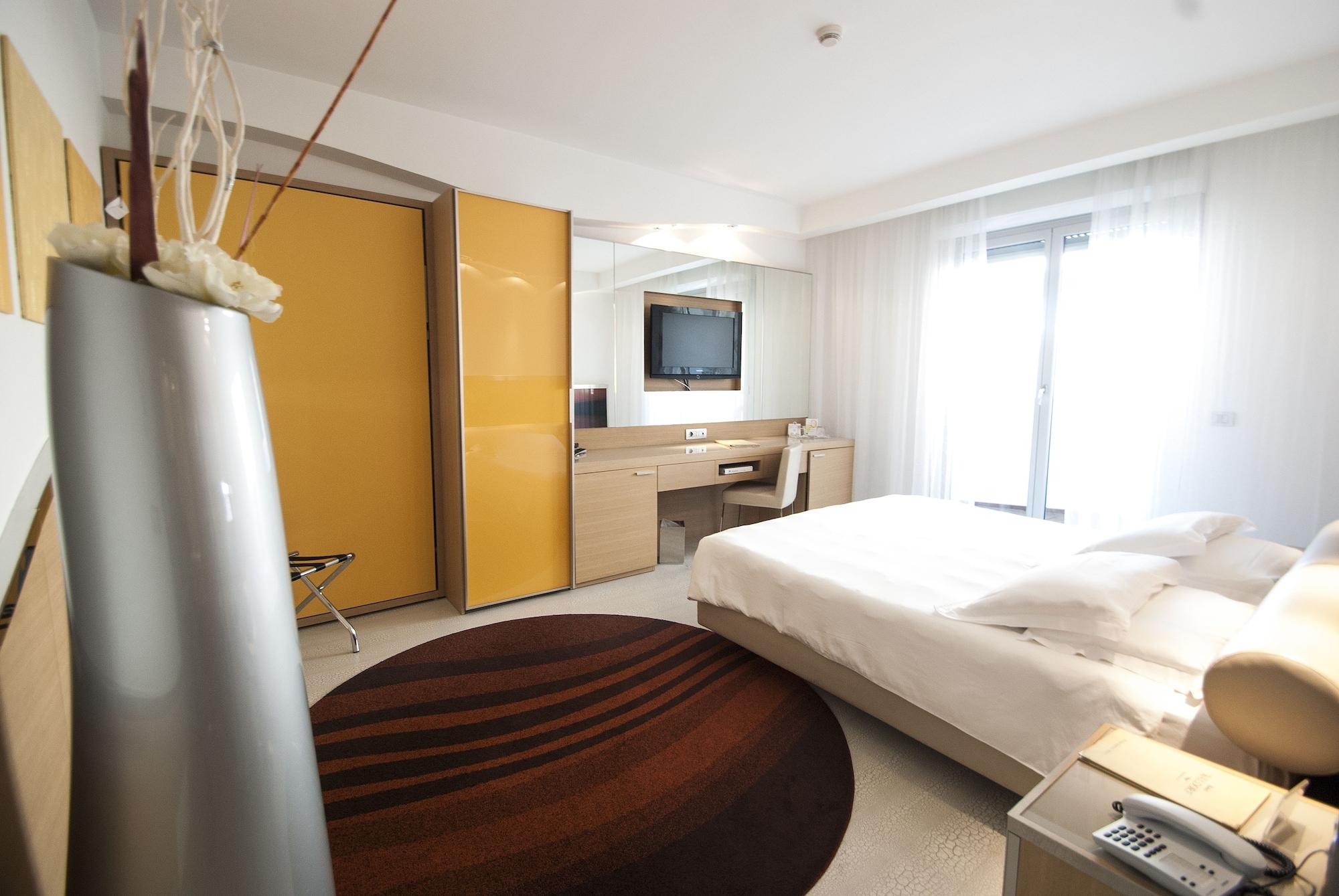 Hotel Waldorf- Premier Resort Milano Marittima Ngoại thất bức ảnh