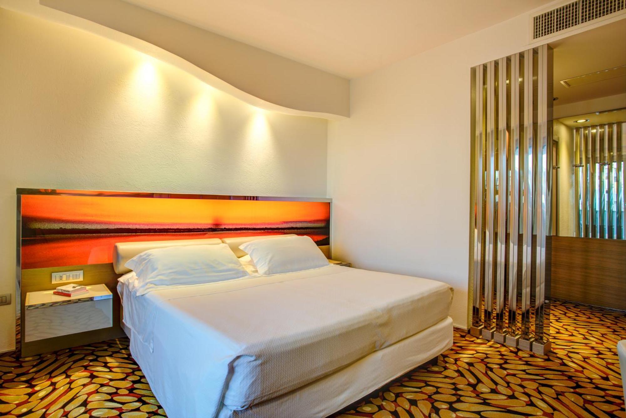 Hotel Waldorf- Premier Resort Milano Marittima Phòng bức ảnh